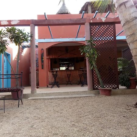 Hôtel Joal Lodge Extérieur photo