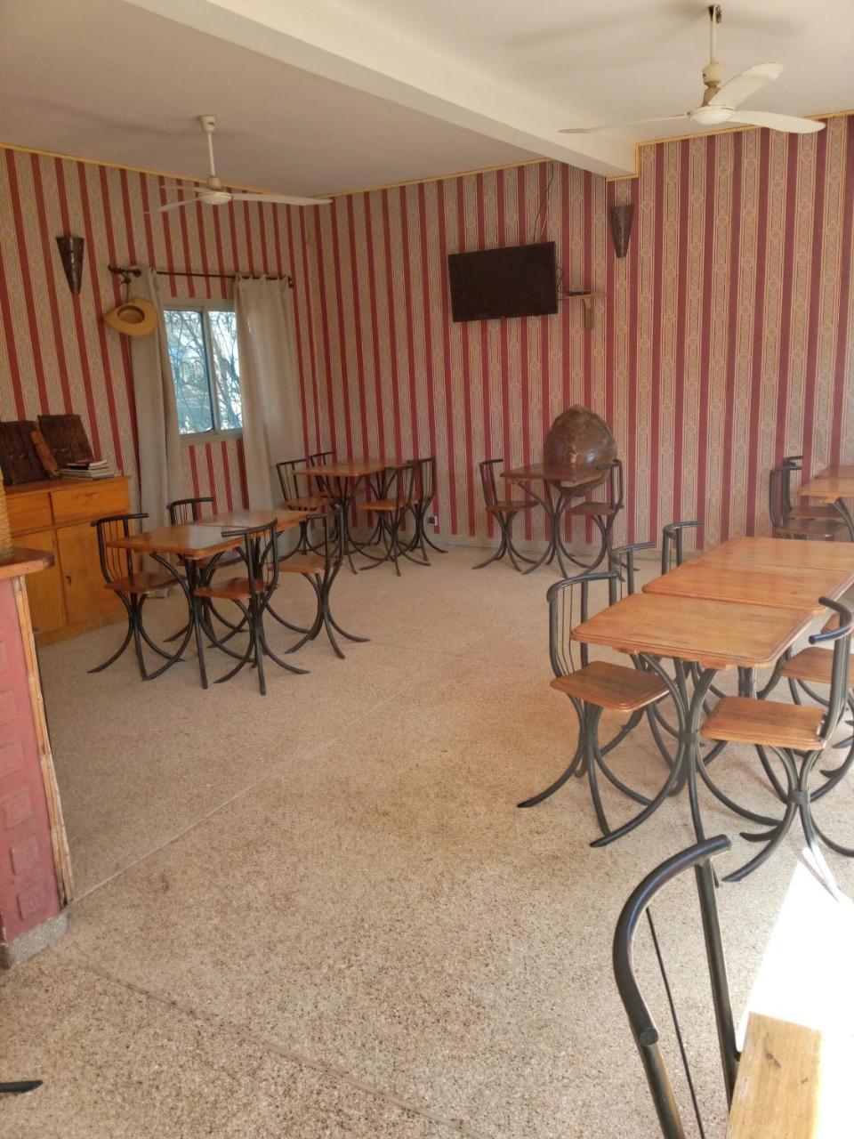Hôtel Joal Lodge Extérieur photo